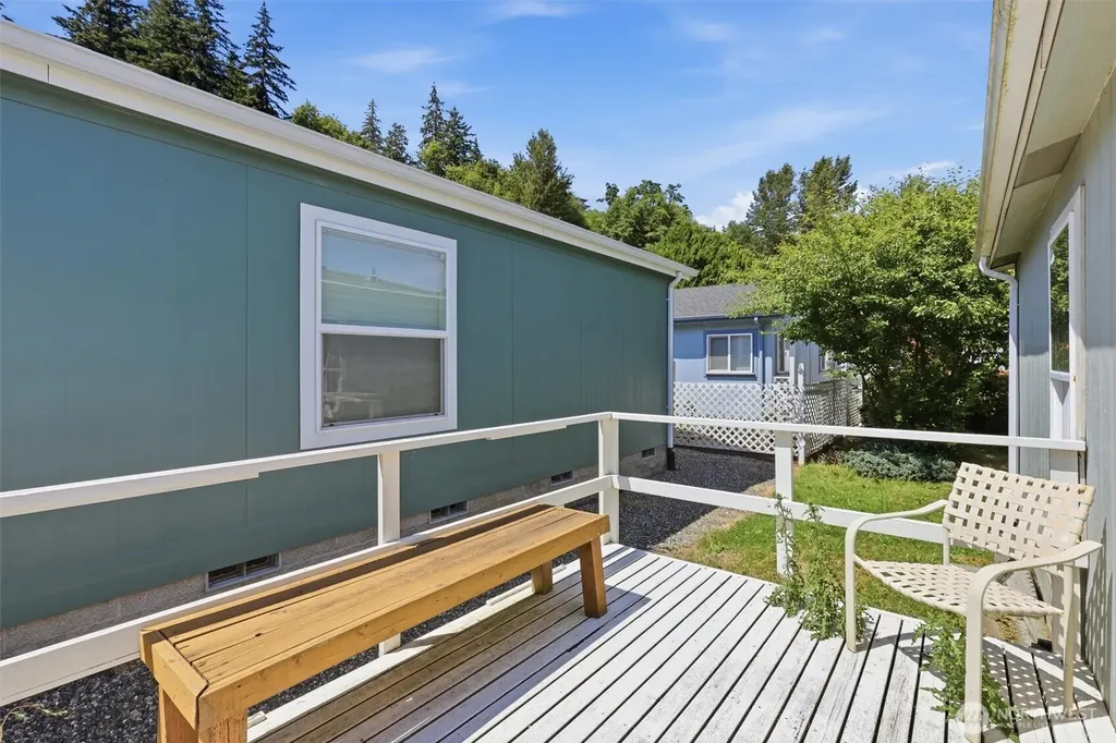 627 Andrew Drive Burlington WA 98233