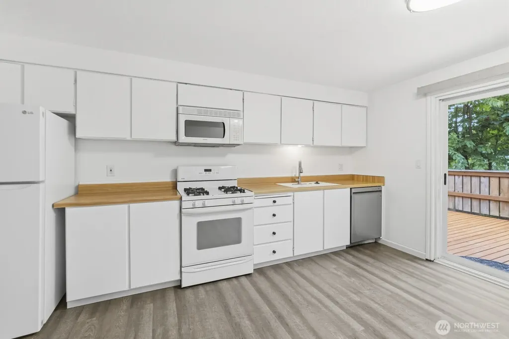 2614 White Cedar Drive SE Port Orchard WA 98366