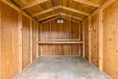 908 Daffodil Avenue NE Orting WA 98360