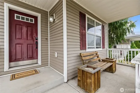 908 Daffodil Avenue NE Orting WA 98360