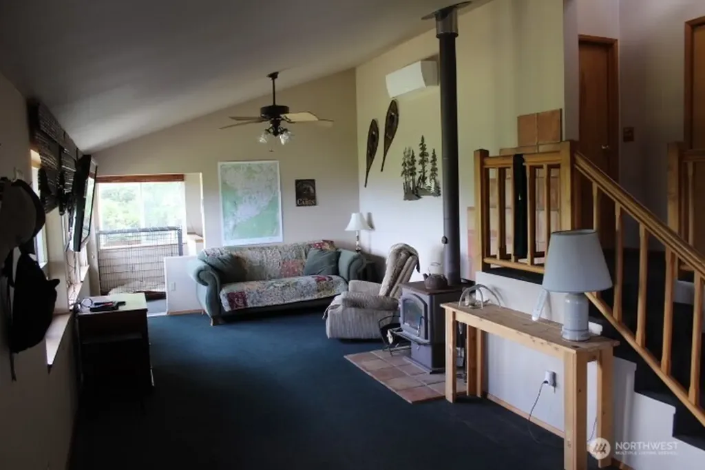 302 Davies Road Oroville WA 98844
