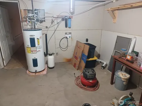 302 Davies Road Oroville WA 98844