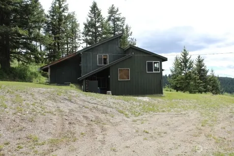 302 Davies Road Oroville WA 98844
