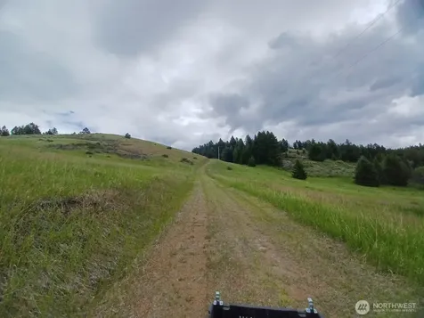 302 Davies Road Oroville WA 98844