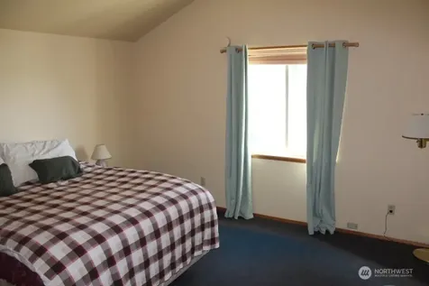 302 Davies Road Oroville WA 98844