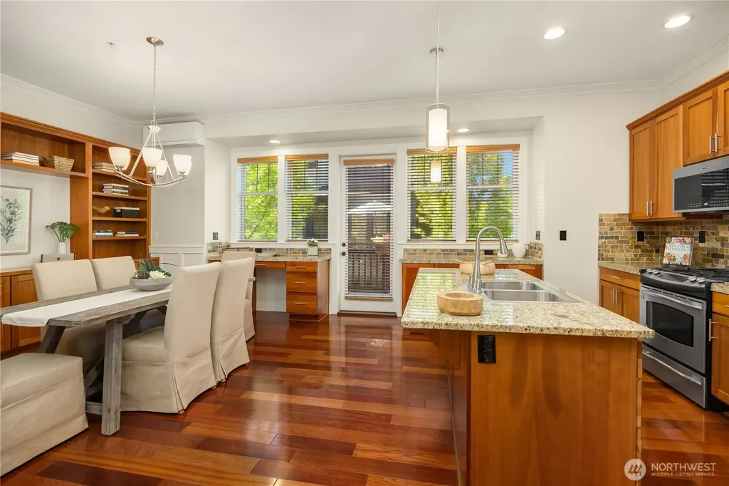 1186 NE Park Drive NE Issaquah WA 98029