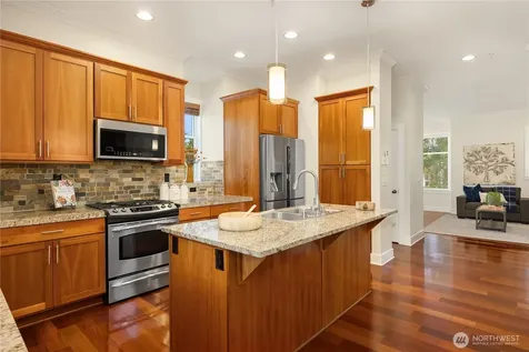 1186 NE Park Drive NE Issaquah WA 98029