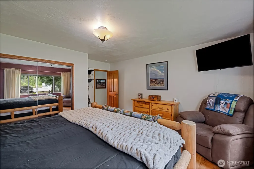 106 Lester Road Morton WA 98356