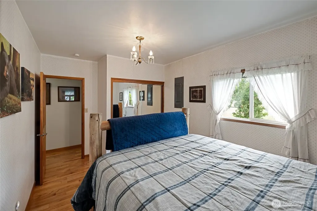 106 Lester Road Morton WA 98356