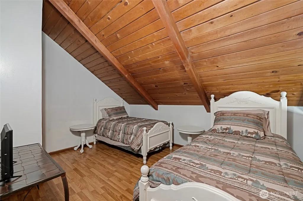 106 Lester Road Morton WA 98356