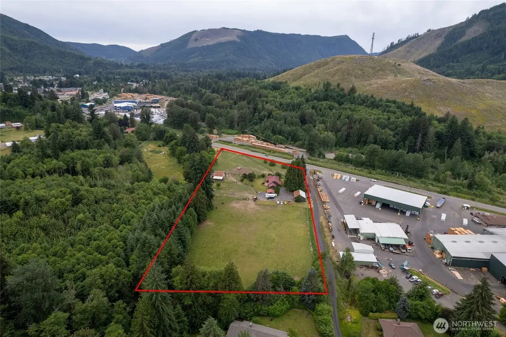 106 Lester Road Morton WA 98356