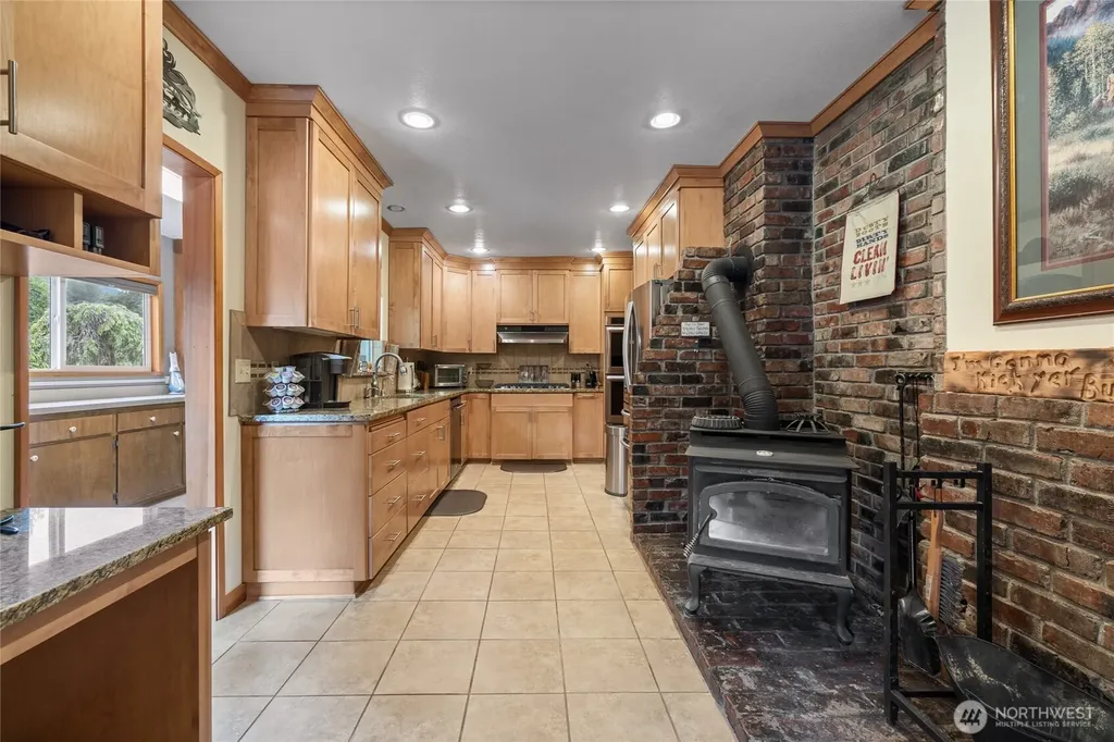 106 Lester Road Morton WA 98356
