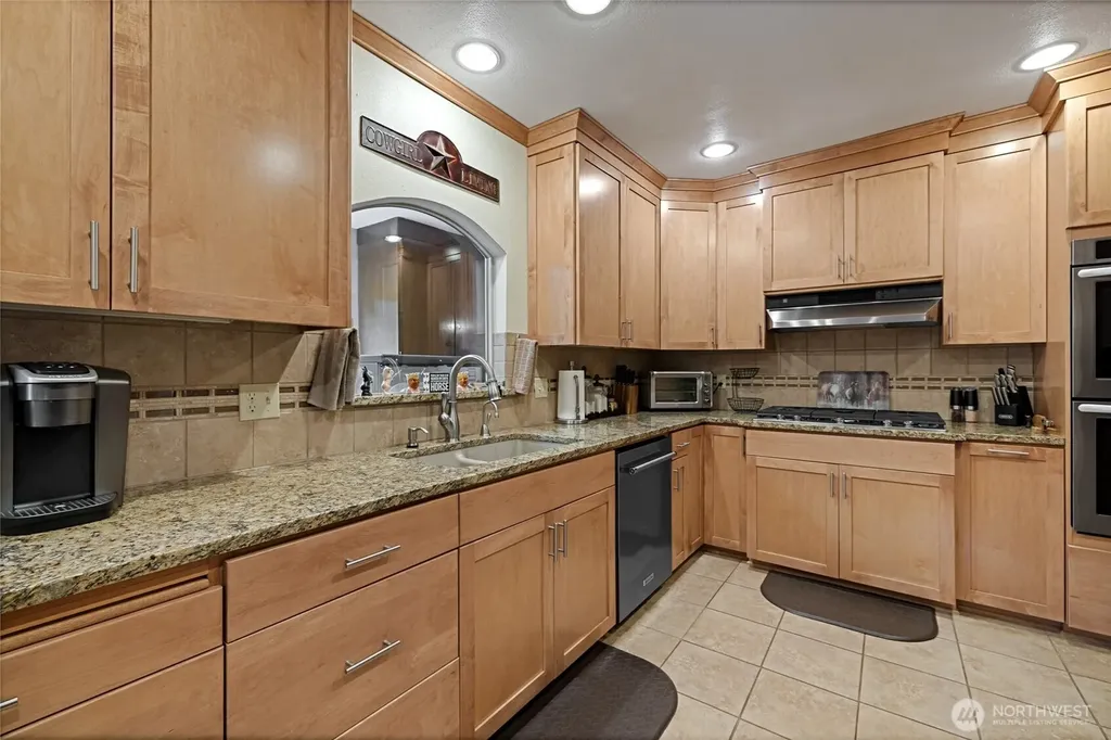 106 Lester Road Morton WA 98356