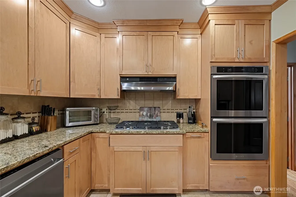 106 Lester Road Morton WA 98356
