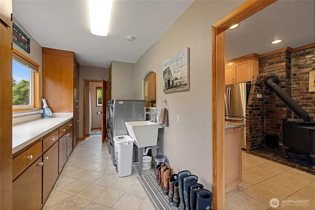 106 Lester Road Morton WA 98356