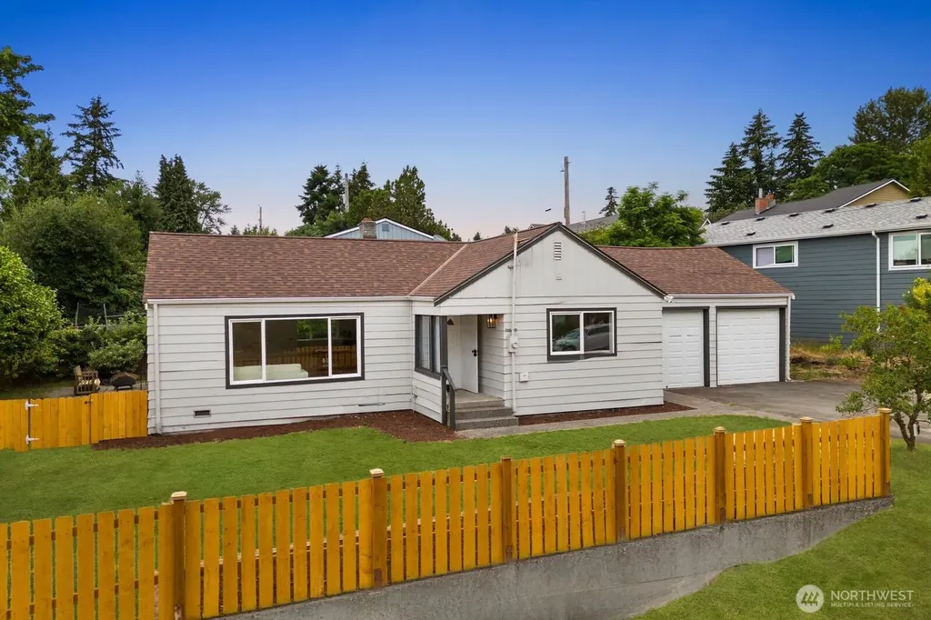 5332 S Wallace Street Seattle WA 98178