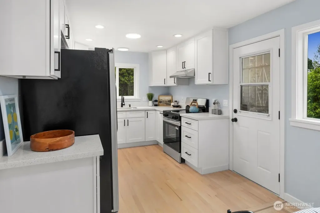 5332 S Wallace Street Seattle WA 98178