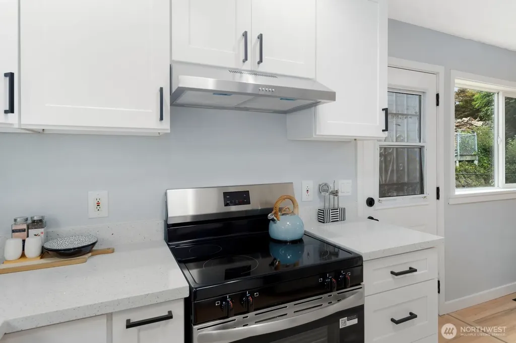 5332 S Wallace Street Seattle WA 98178