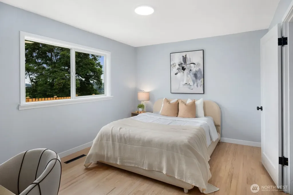 5332 S Wallace Street Seattle WA 98178