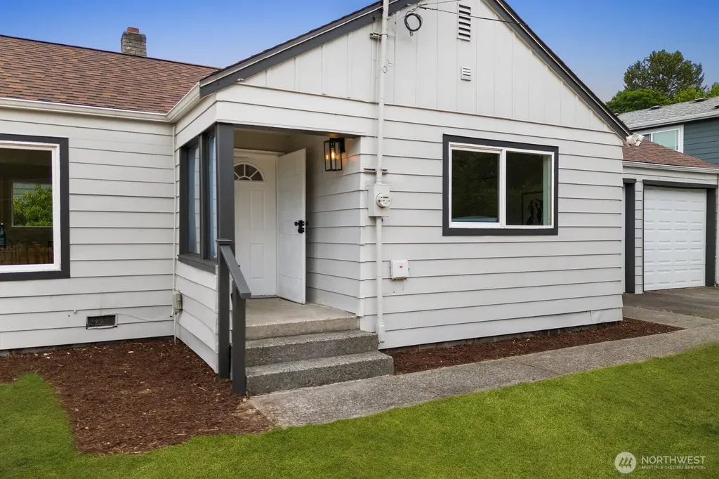 5332 S Wallace Street Seattle WA 98178