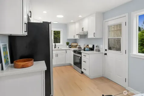 5332 S Wallace Street Seattle WA 98178