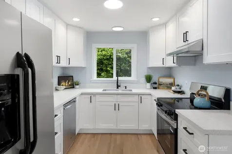 5332 S Wallace Street Seattle WA 98178