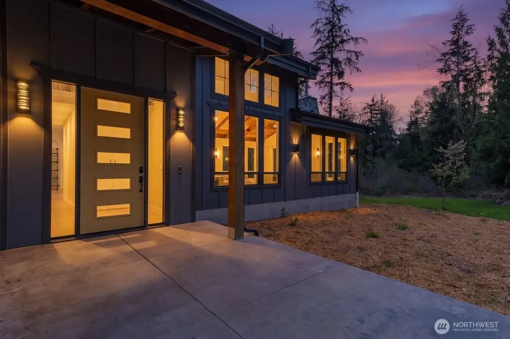 14886 Wilkeson Spiketon Road E Wilkeson WA 98396