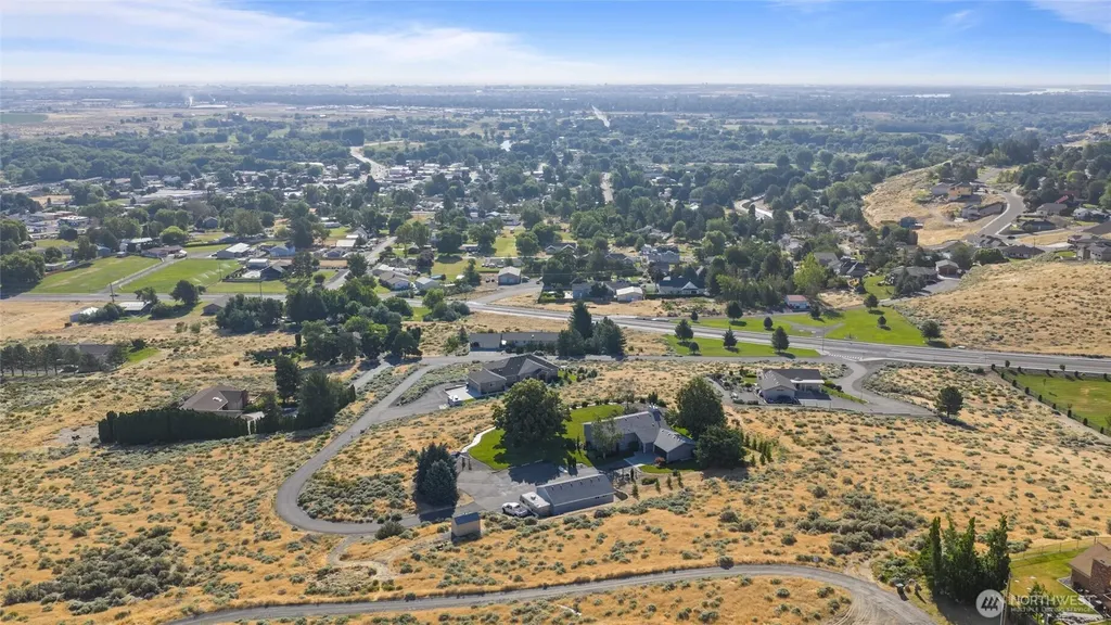 703 S 48th Avenue West Richland WA 99353
