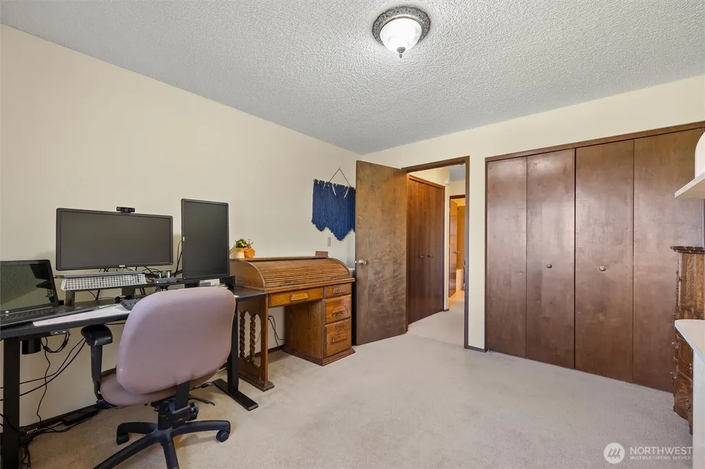 703 S 48th Avenue West Richland WA 99353