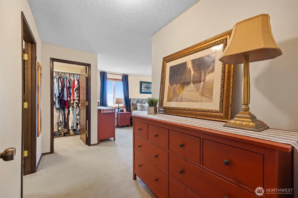 703 S 48th Avenue West Richland WA 99353
