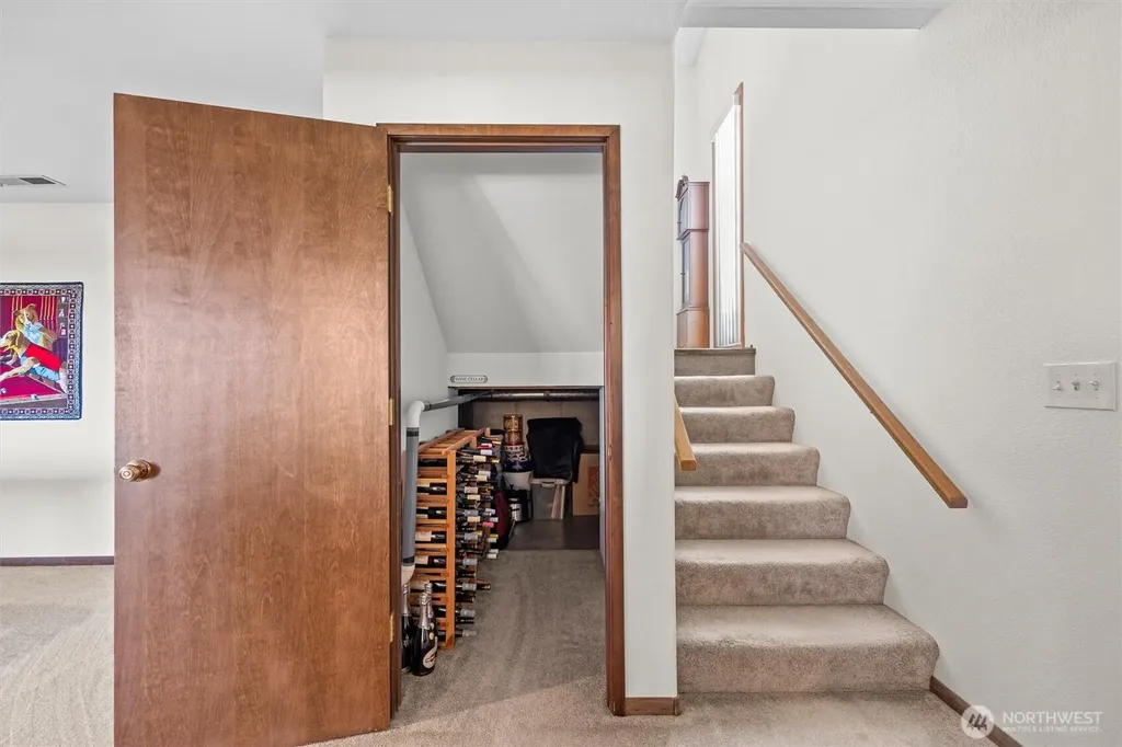 703 S 48th Avenue West Richland WA 99353