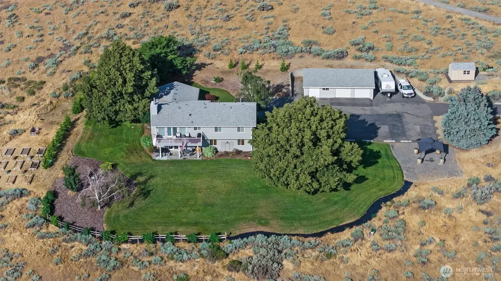 703 S 48th Avenue West Richland WA 99353