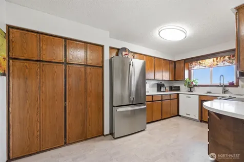 703 S 48th Avenue West Richland WA 99353