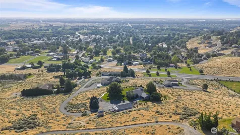 703 S 48th Avenue West Richland WA 99353