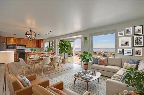 846 Livingston Bay Shore Drive Camano Island WA 98282