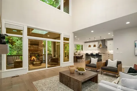 24480 NE 19th Place Sammamish WA 98074