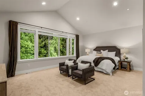 24480 NE 19th Place Sammamish WA 98074