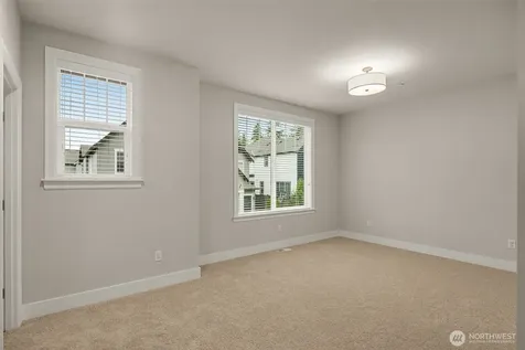 24480 NE 19th Place Sammamish WA 98074