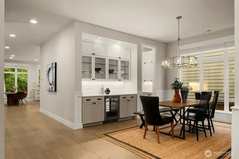 24480 NE 19th Place Sammamish WA 98074
