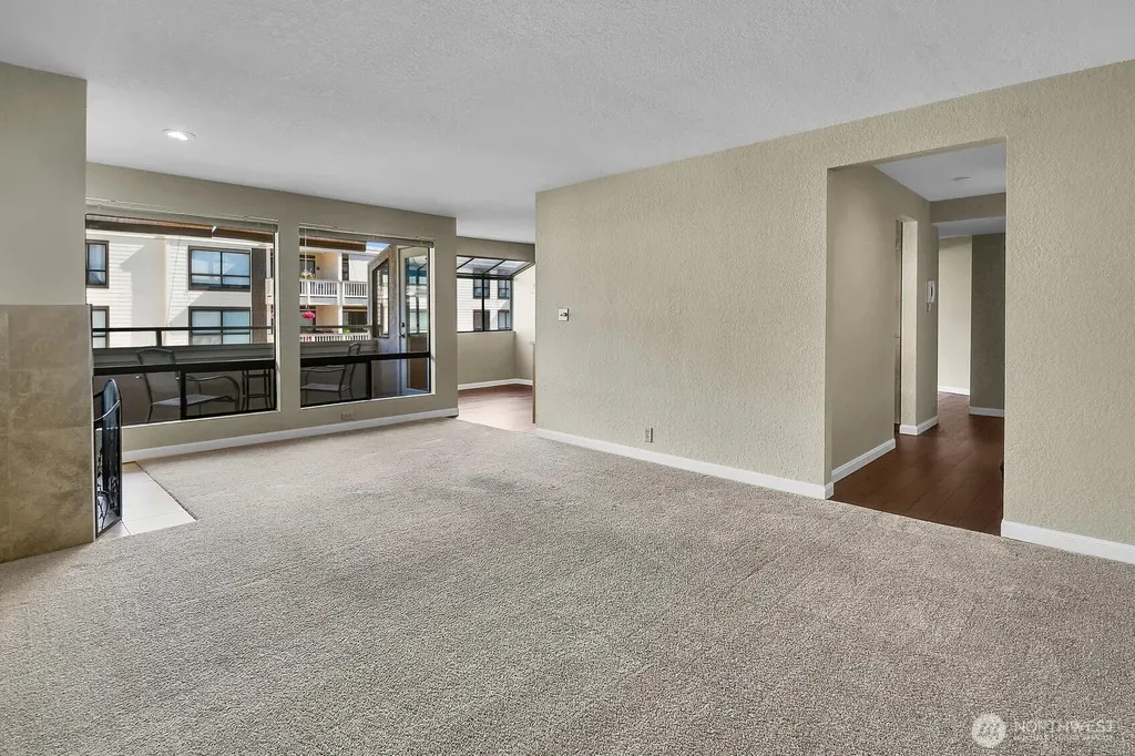 1113 5th Avenue S Edmonds WA 98020