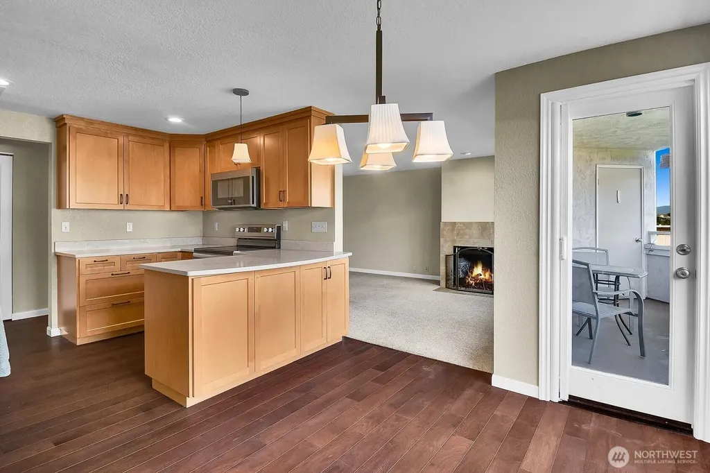 1113 5th Avenue S Edmonds WA 98020