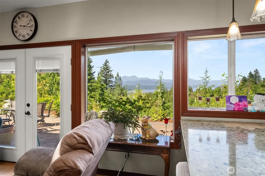 1471 E Webb Hill Road Union WA 98592