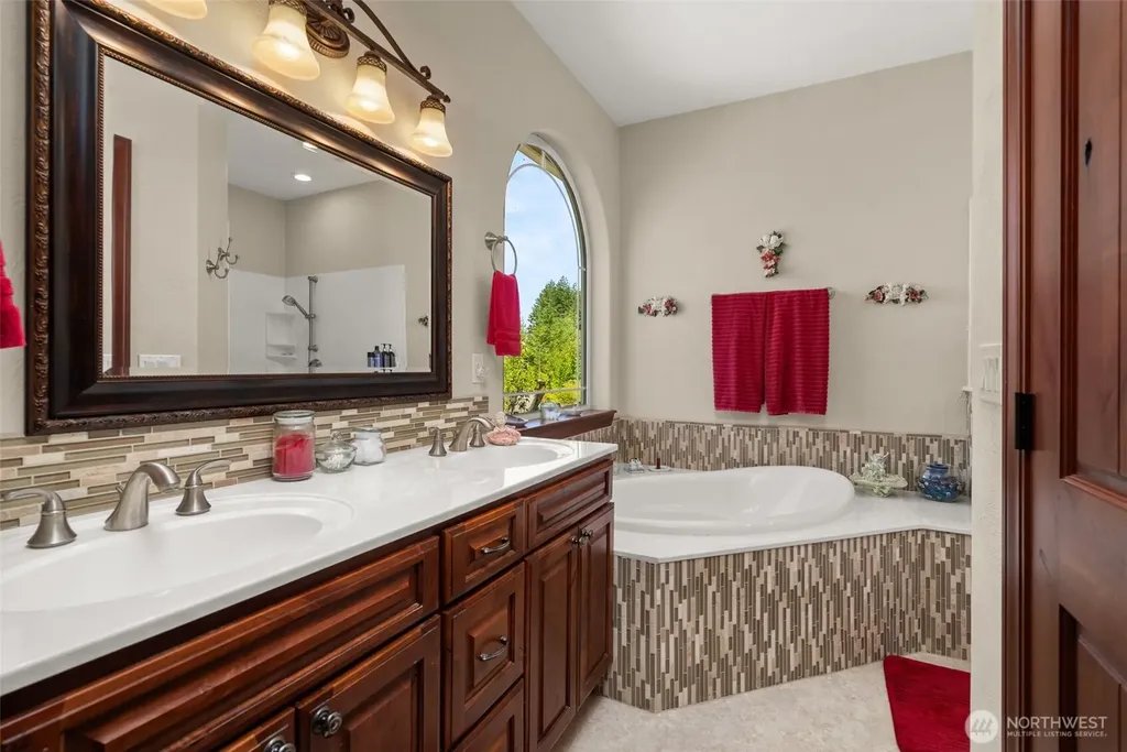 1471 E Webb Hill Road Union WA 98592