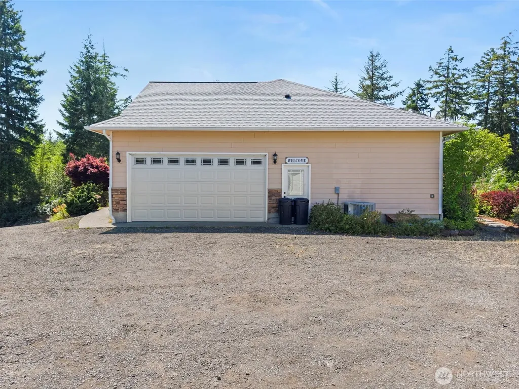 1471 E Webb Hill Road Union WA 98592