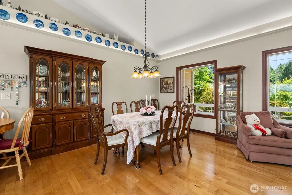 1471 E Webb Hill Road Union WA 98592