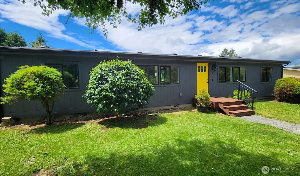 821 G Street Vader WA 98593