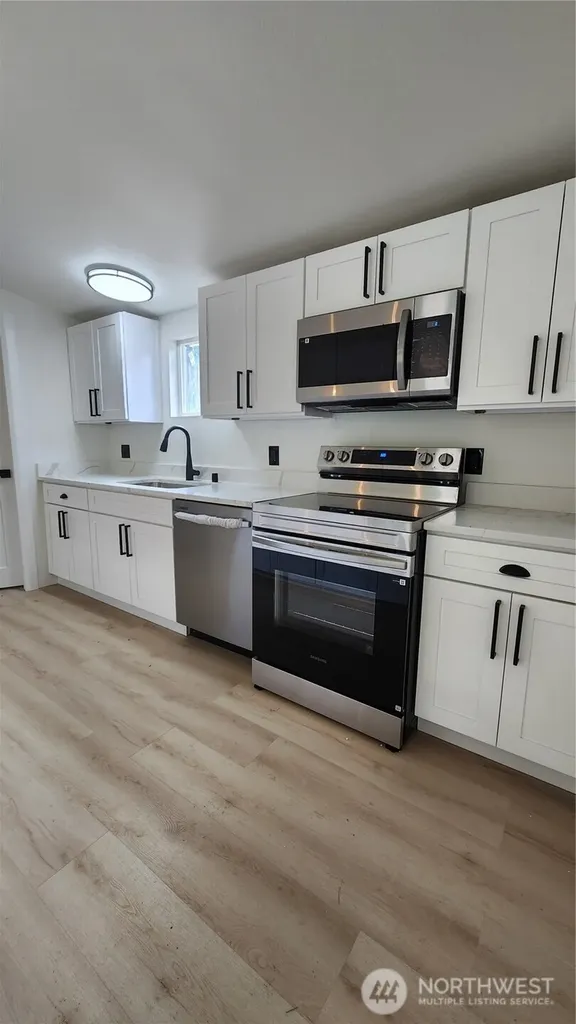 821 G Street Vader WA 98593