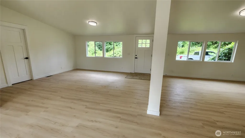 821 G Street Vader WA 98593