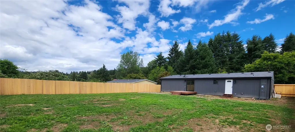 821 G Street Vader WA 98593