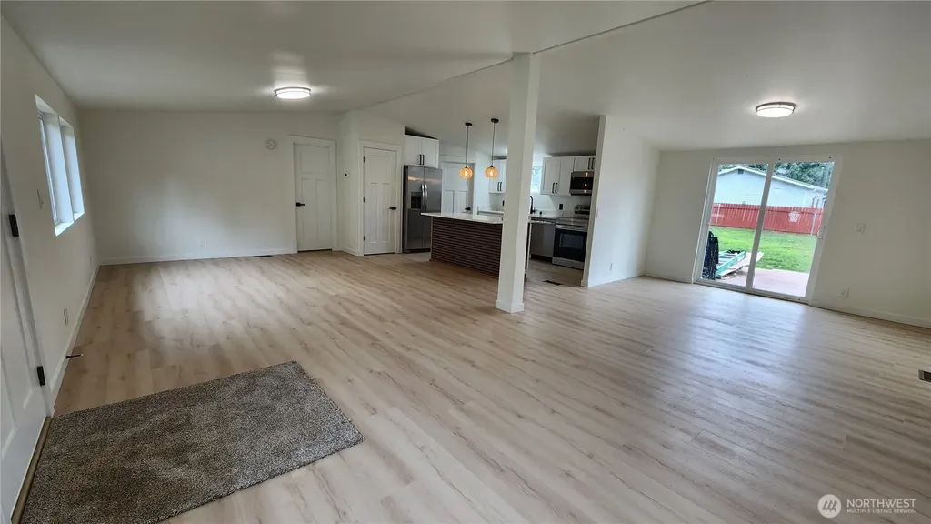821 G Street Vader WA 98593